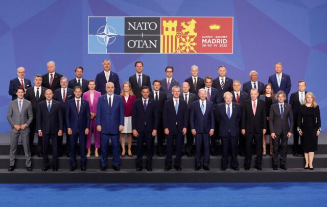 hoi-nghi-thuong-dinh-nato-ngay-2-4