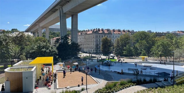 khu-giai-tri-moi-mo-tai-Praha-dai-dien