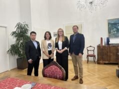 Cuộc họp tại Văn phòng Chính phủ Cộng hòa Séc: Tăng cường mối quan hệ với Việt Nam và tích hợp cộng đồng thiểu số