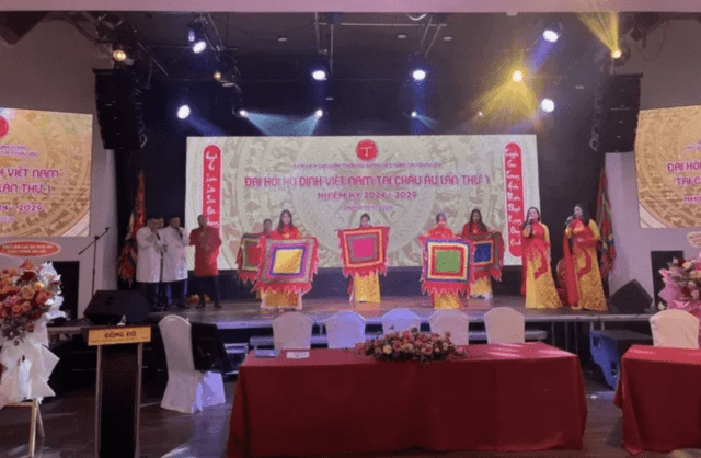 Ảnh màn hình 2024-10-06 lúc 15.10.58