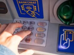 Ngân hàng sắp áp dụng quy định mới khách hàng có thể phải trả thêm hàng trăm korun