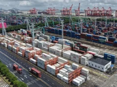 Thỏa thuận EU – Mỹ ngăn chiến tranh thuế quan: Người tiêu dùng châu Âu được gì, mất gì?