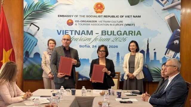 vna-potal-tong-bi-thu-chu-tich-nuoc-to-lam-dang-huong-tuong-niem-cac-anh-hung-liet-si-tai-tay-ninh-872754127-10-16-8