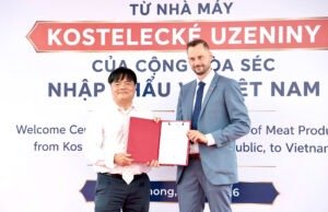 Lô thịt lợn đầu tiên từ CH Séc chính thức vào Việt Nam: Dấu mốc sau hơn một thập kỷ mở cửa thị trường
