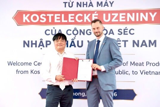 Lô thịt lợn đầu tiên từ CH Séc chính thức vào Việt Nam: Dấu mốc sau hơn một thập kỷ mở cửa thị trường