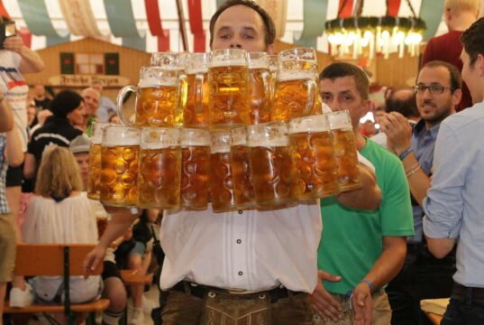 Một ngày khám phá München – hòa mình vào oktoberfest 2026