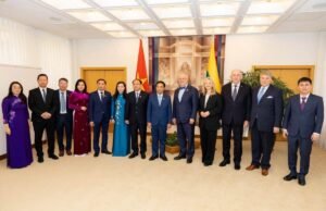 Thượng tướng Nguyễn Doãn Anh thăm chính thức Litva, tăng cường tin cậy và mở rộng hợp tác